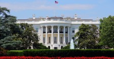 5 Scriptures to Pray over Our Leaders This President’s Day